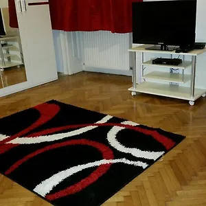 Apartamento Goldfisch Central Park, Viena