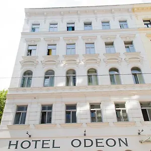 Hotel Very Central, 5 Min To Center, Self Check In, Viena