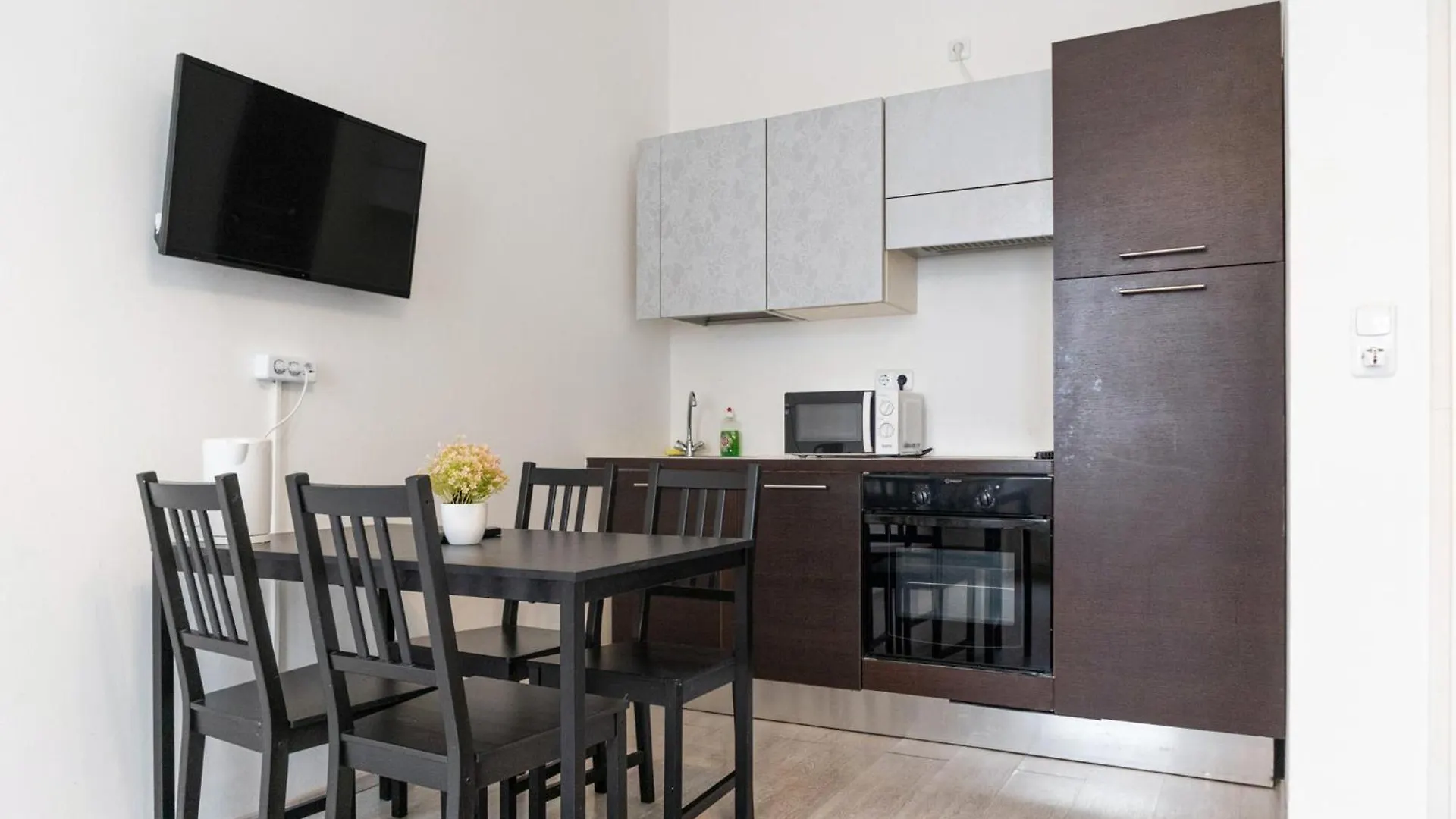 2 Pleasant Flats - Perfect For Long Stays Vienna Austria