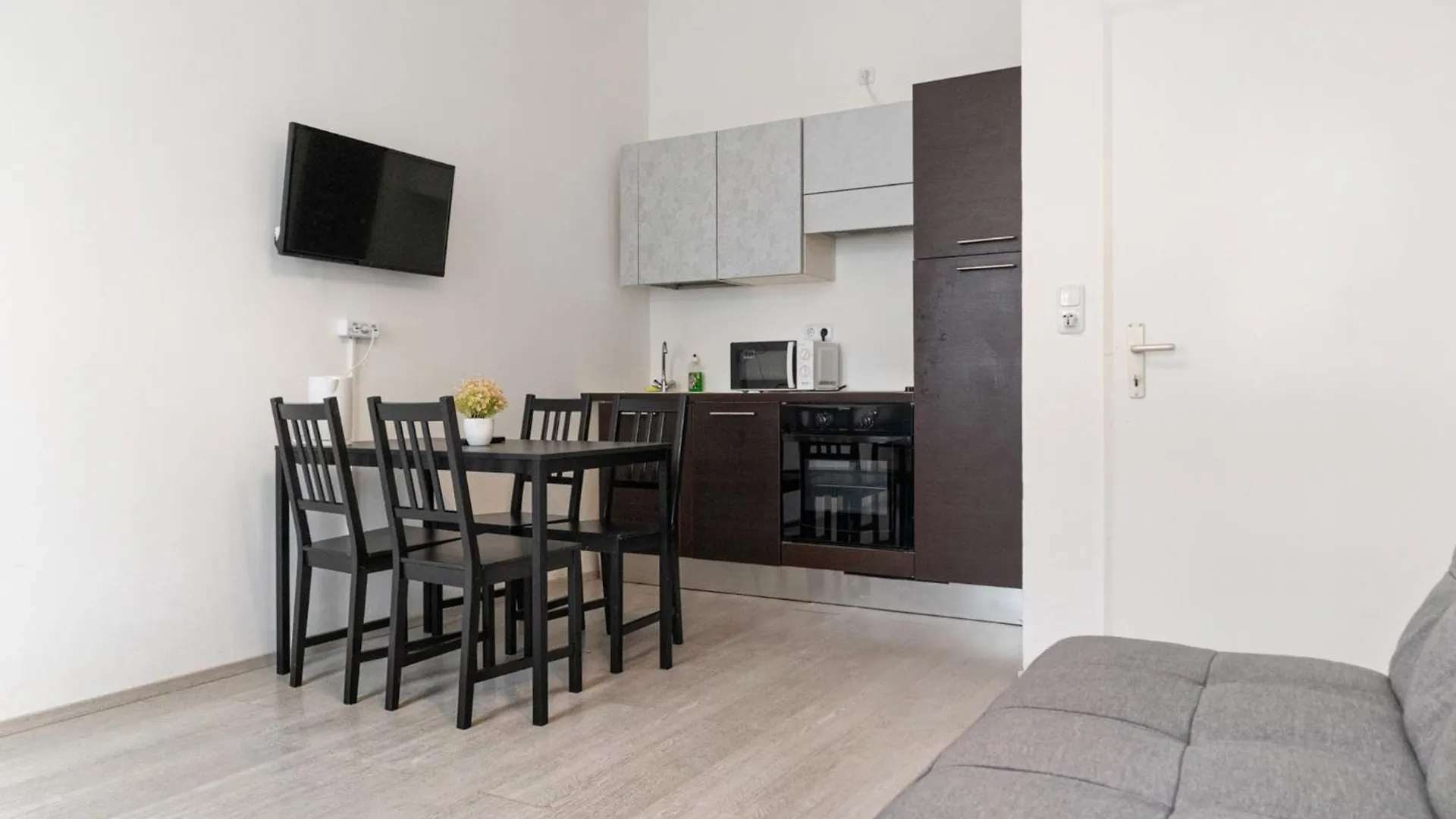 Apartment 2 Pleasant Flats - Perfect For Long Stays Vienna
