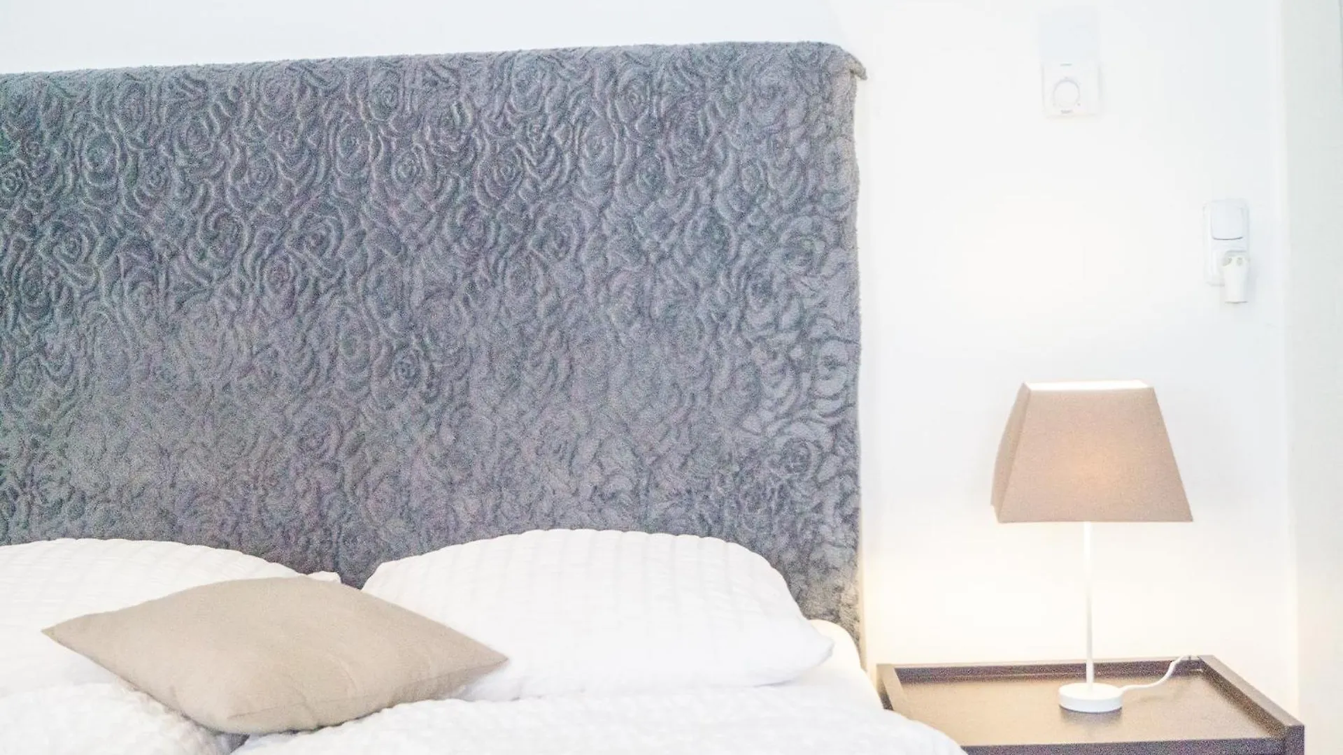 2 Pleasant Flats - Perfect For Long Stays Vienna 0*,  Austria
