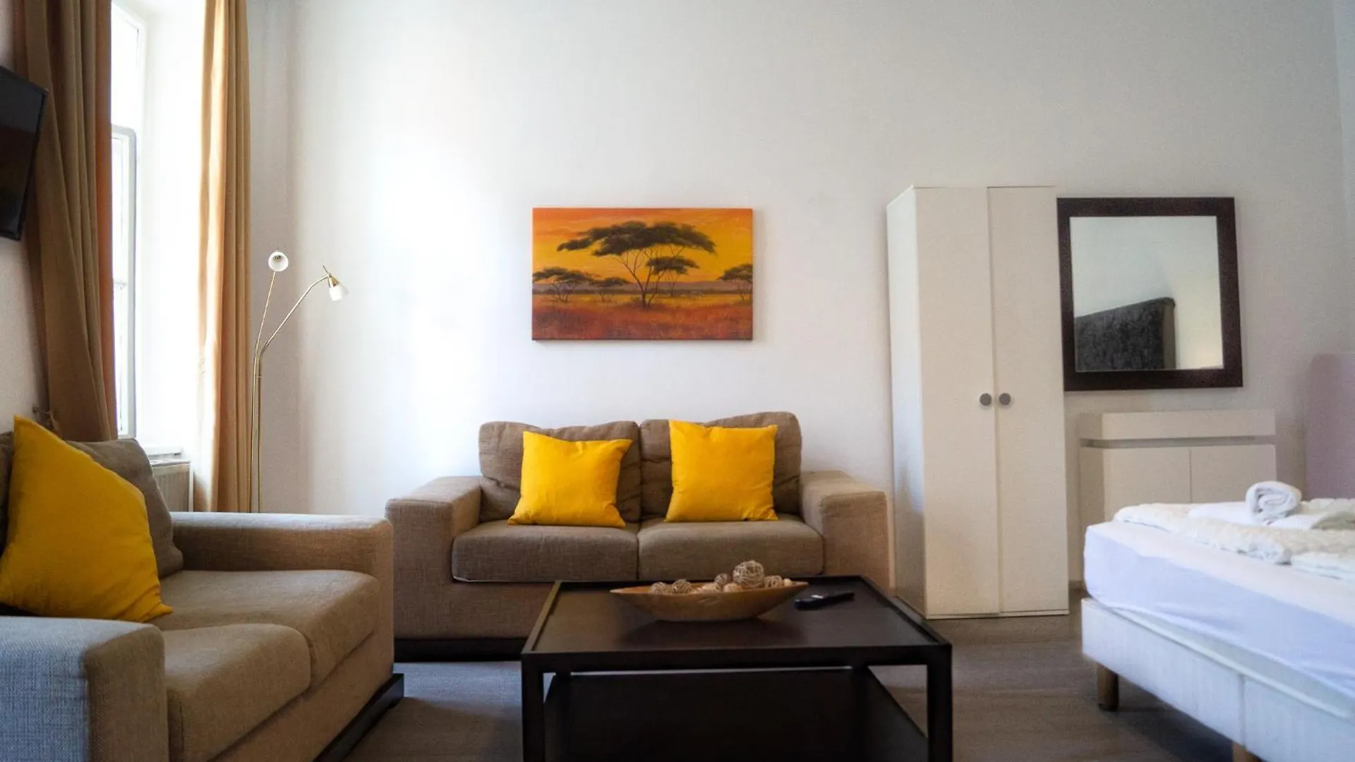 2 Pleasant Flats - Perfect For Long Stays Vienna Apartment