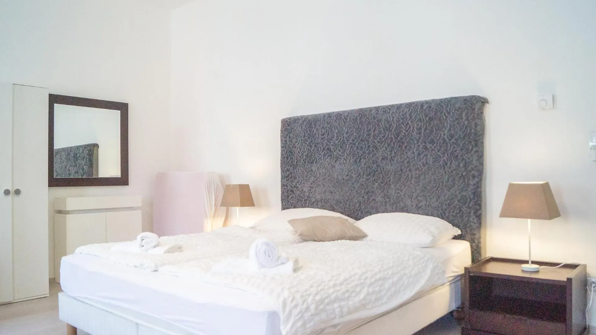 2 Pleasant Flats - Perfect For Long Stays Vienna Apartment