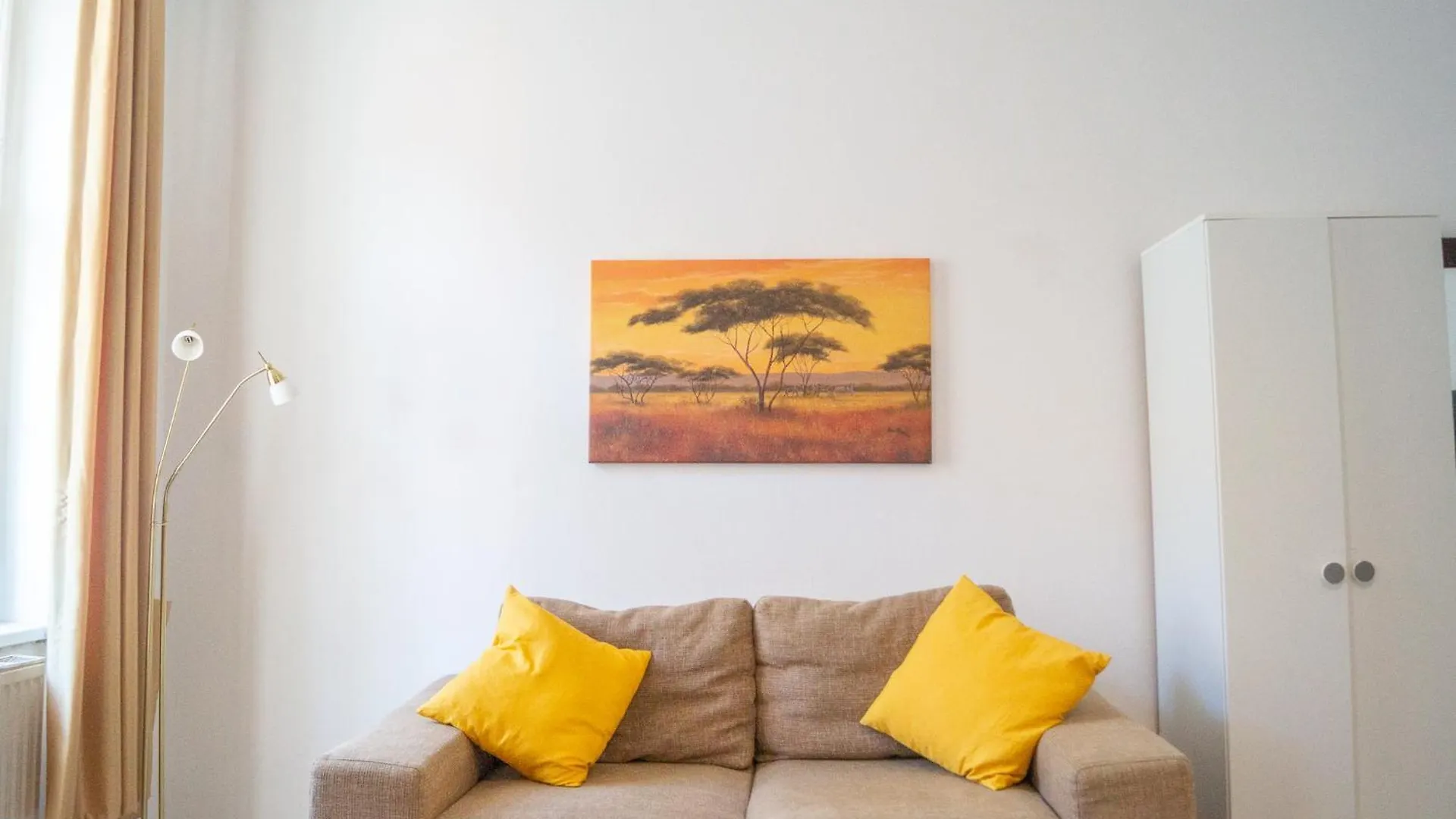 2 Pleasant Flats - Perfect For Long Stays Vienna